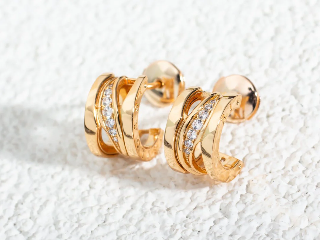 Regalia jewelryZERO 1 PINK GOLD DIAMONDS EARRINGS