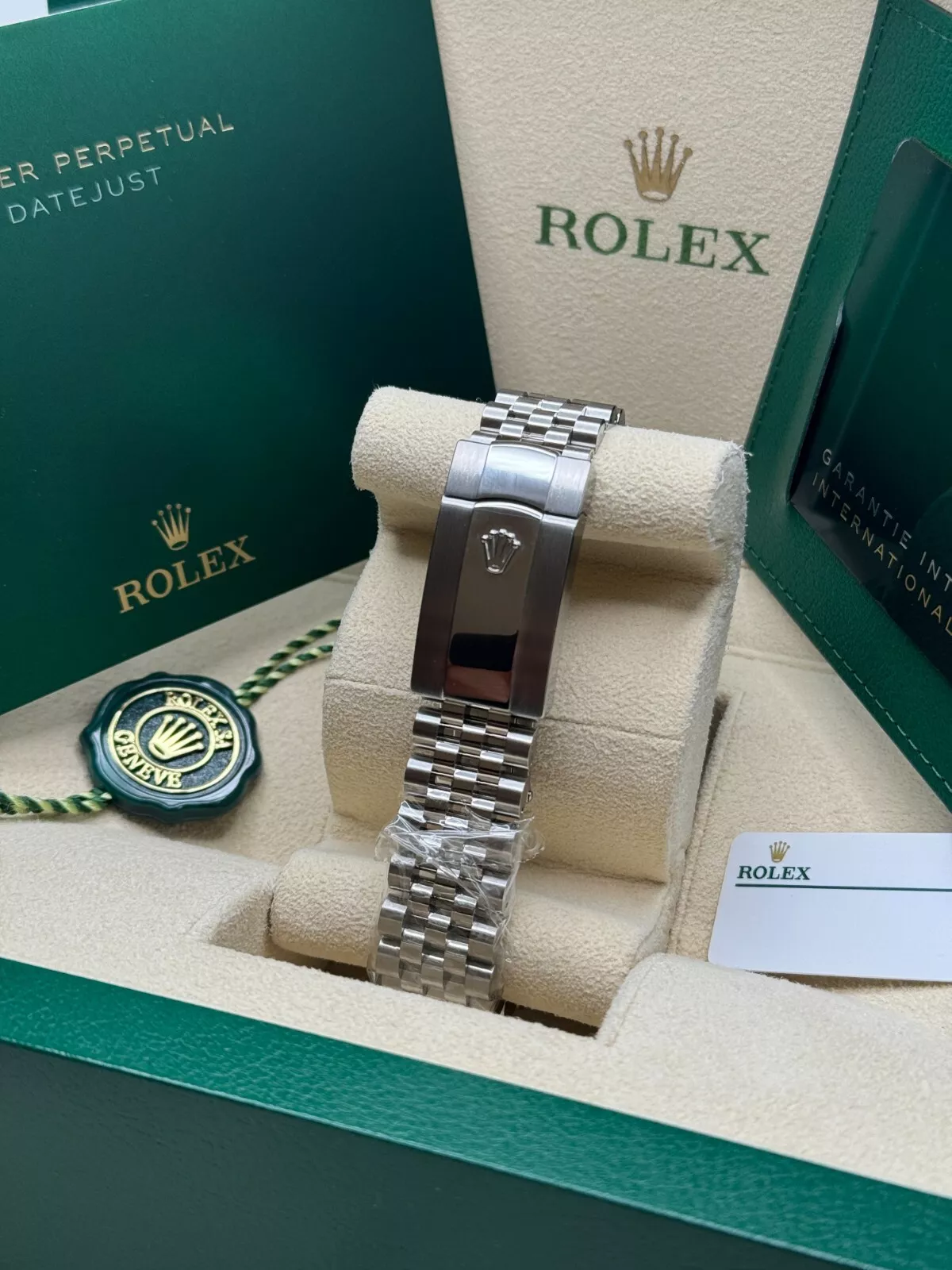 【Super Clone】ROLEX Datejust 41mm Smooth Bezel White Roman Dial Jubilee - 126300