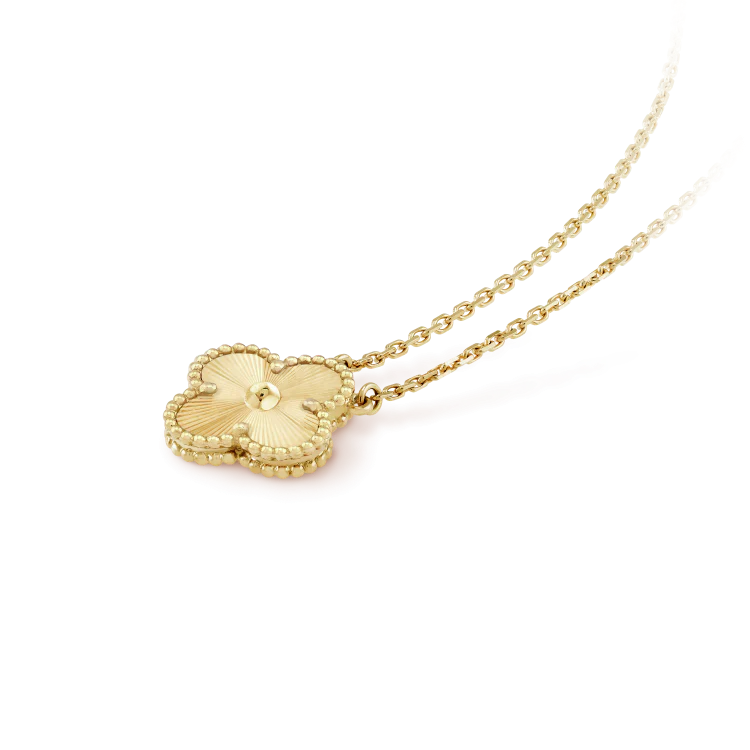 Regalia jewelryCLOVER 15MM LASER NECKLACE