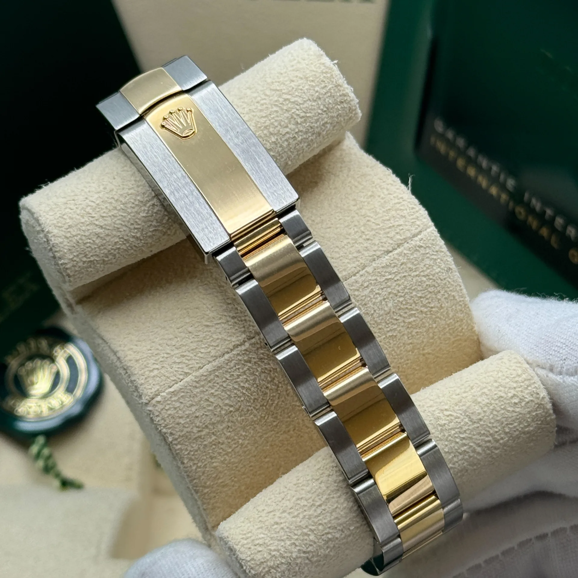 【Super Clone】ROLEX Datejust m278273-0013/0014 31mm Champagne Dial Stainless Steel and Yellow Gold Oyster Watch