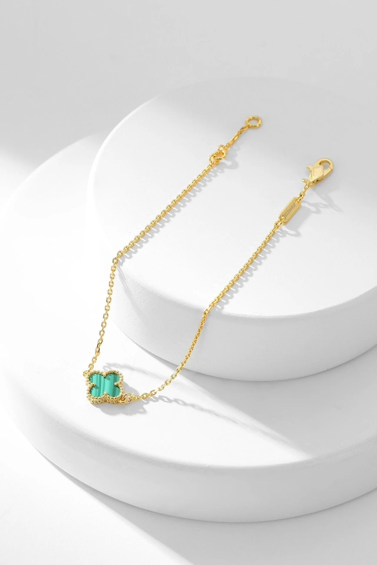 Regalia jewelryCLOVER BRACELET MALACHITE 1 MOTIF