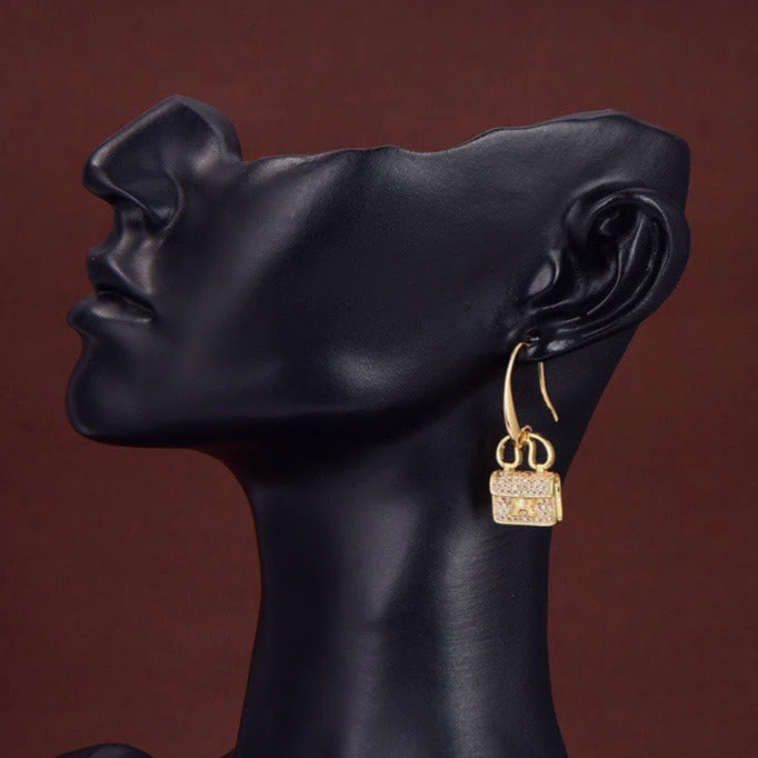 Regalia jewelryKELLY DIAMOND EARRINGS