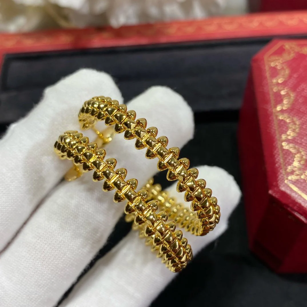 Regalia jewelryCLASH LARGE HOOP EARRINGS