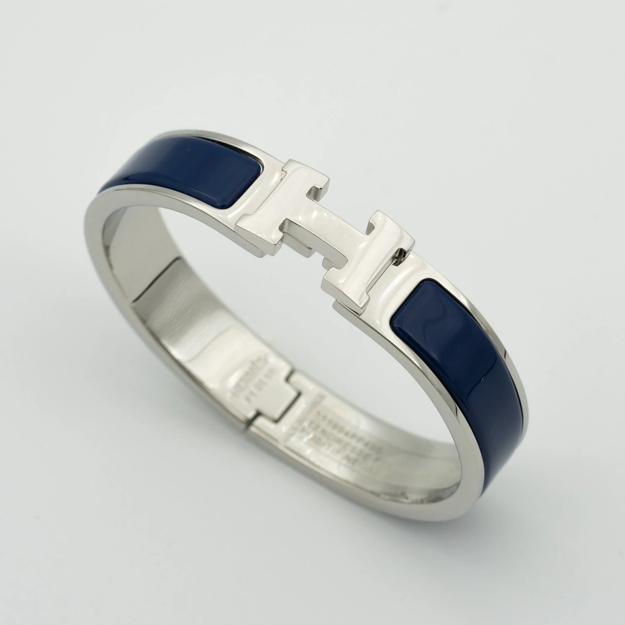Regalia jewelryH BLUE BRACELET