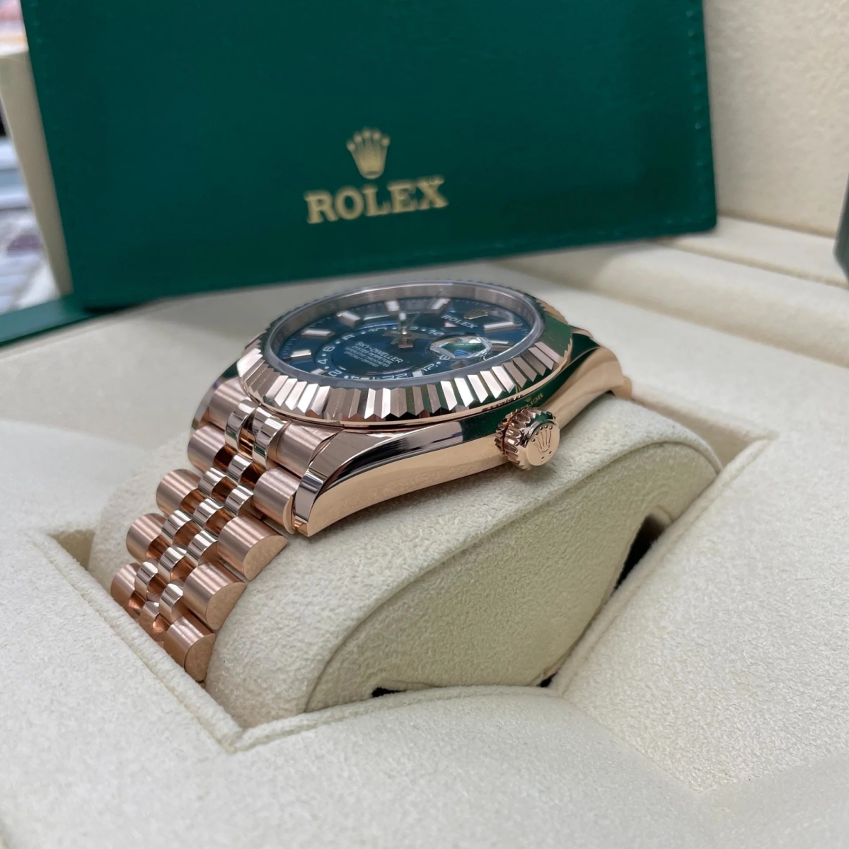 【Super Clone】ROLEX  Sky-Dweller 42mm 336935-0001/0005 Rose Gold Blue Dial Oyster