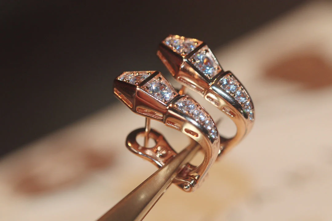 Regalia jewelrySERPENT PINK GOLD DIAMOND EARRINGS
