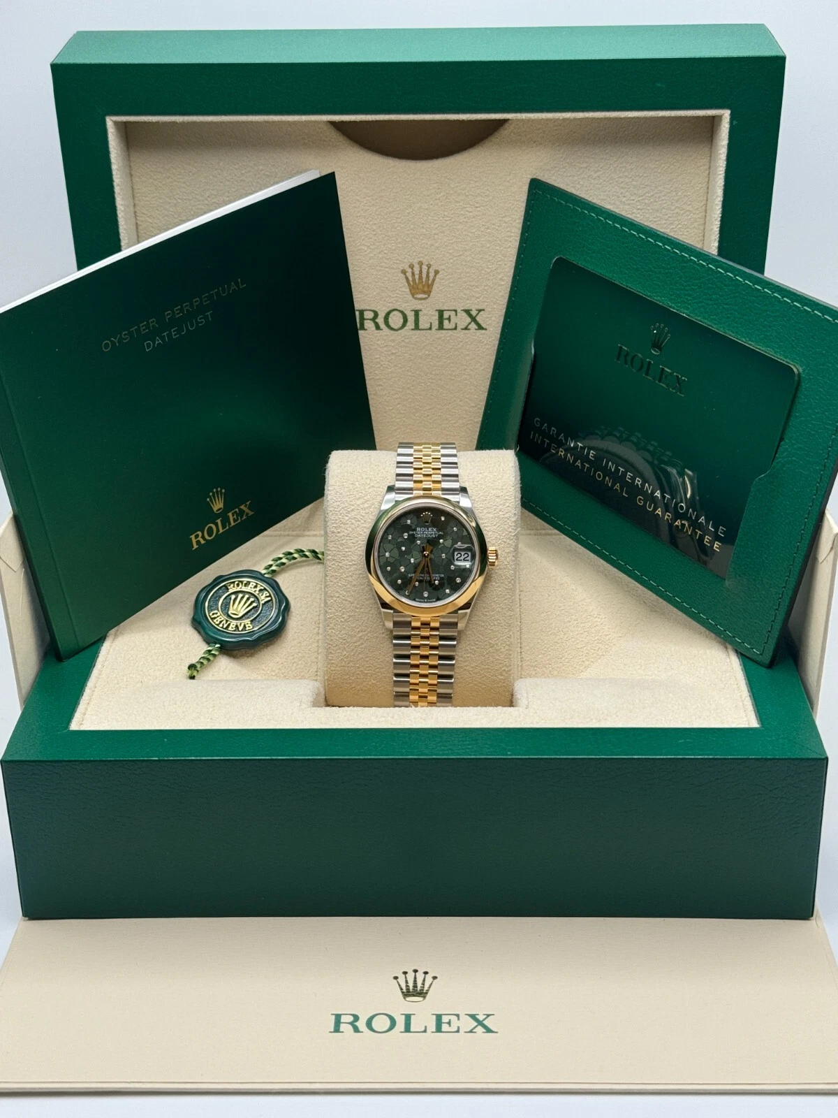 【Super Clone】ROLEX Datejust m278243-0031/0032 31mm Green Dial watch