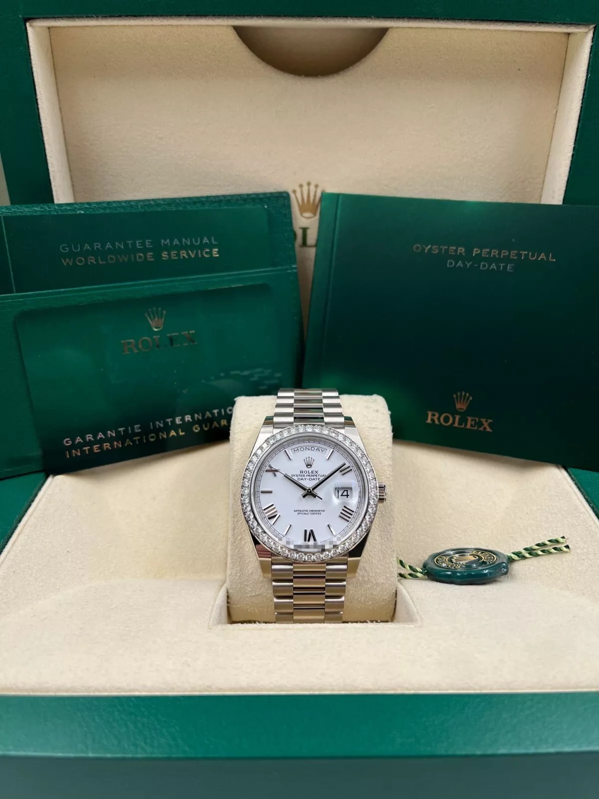 【Super Clone】ROLEX  Day-Date 40mm 228349RBR-0039 White Dial President Bracelet