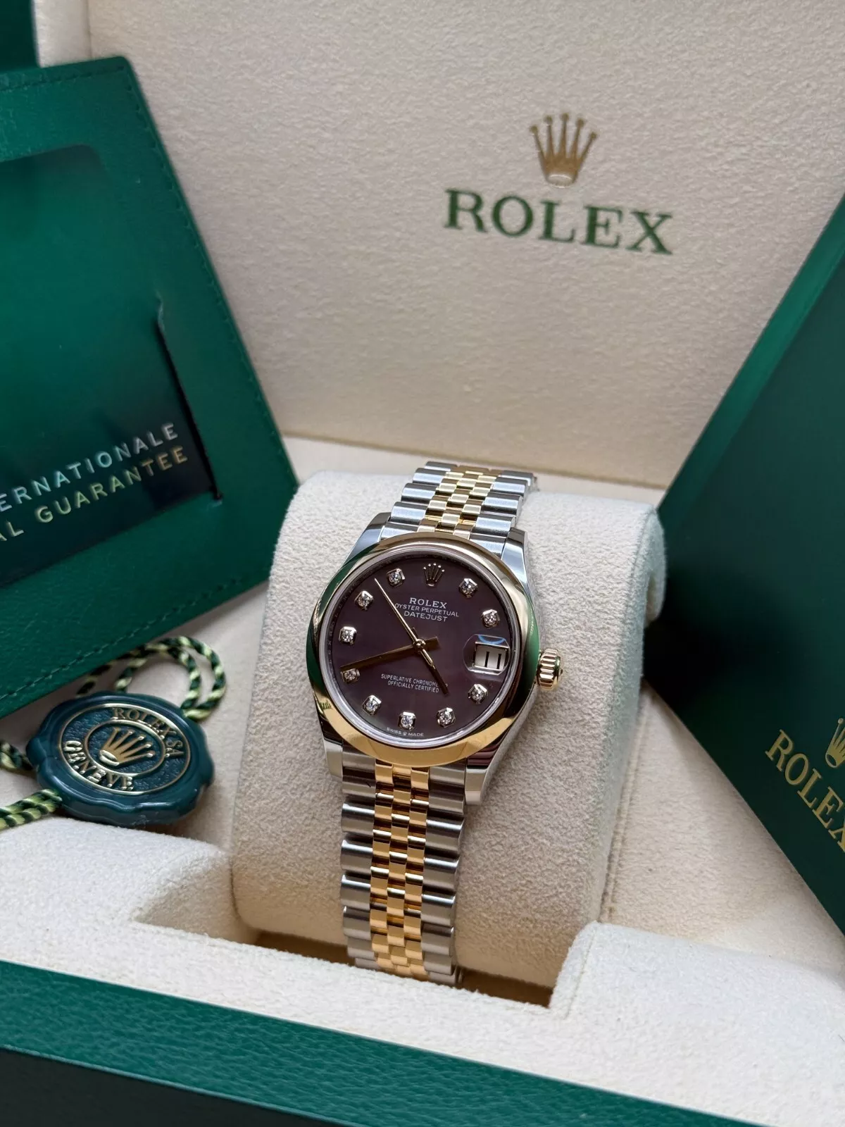 【Super Clone】RLX Datejust m278243-0023/0024 31mm Black Mother-of-Pearl Dial Yellow Rolesor Oyster Watch