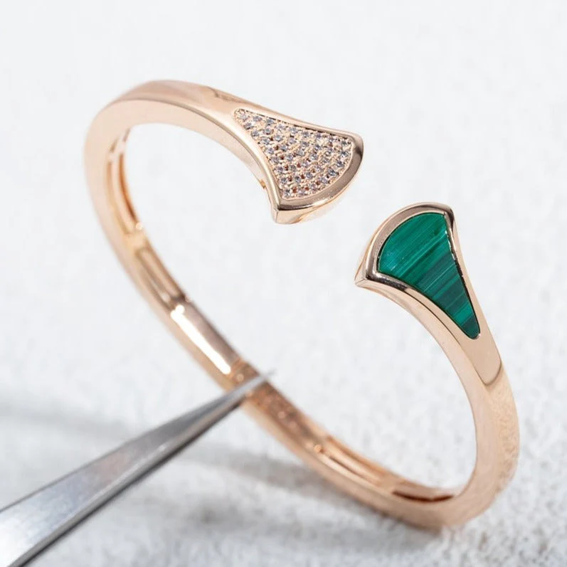 Regalia jewelryDREAM BRACELET OPEN MALACHITE PINK GOLD