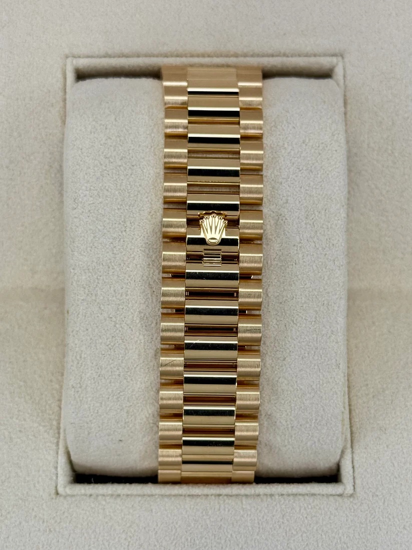 【Super Clone】ROLEX Day-Date 40mm 228398TBR-0039 Green Dial President Watch