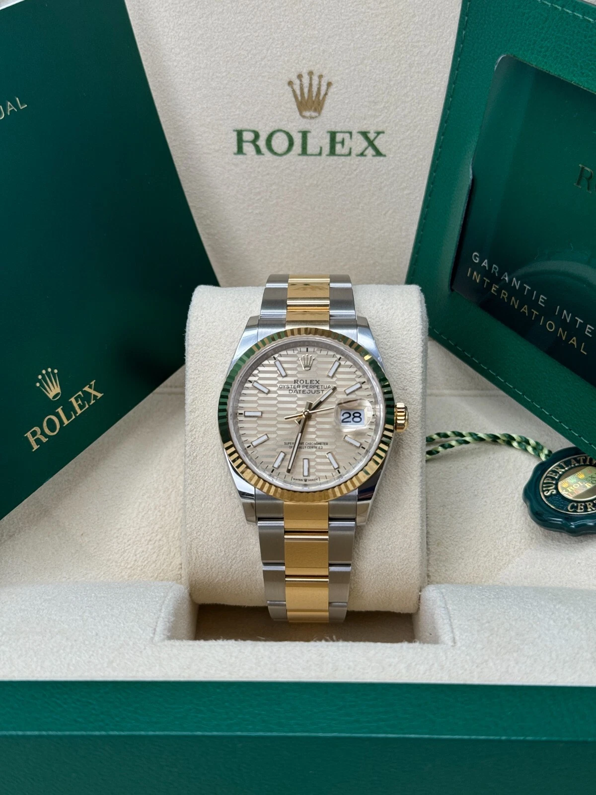 【Super Clone】ROLEX  Datejust 36mm 126233 Golden Fluted Motif 36mm Dial Oyster Bracelet