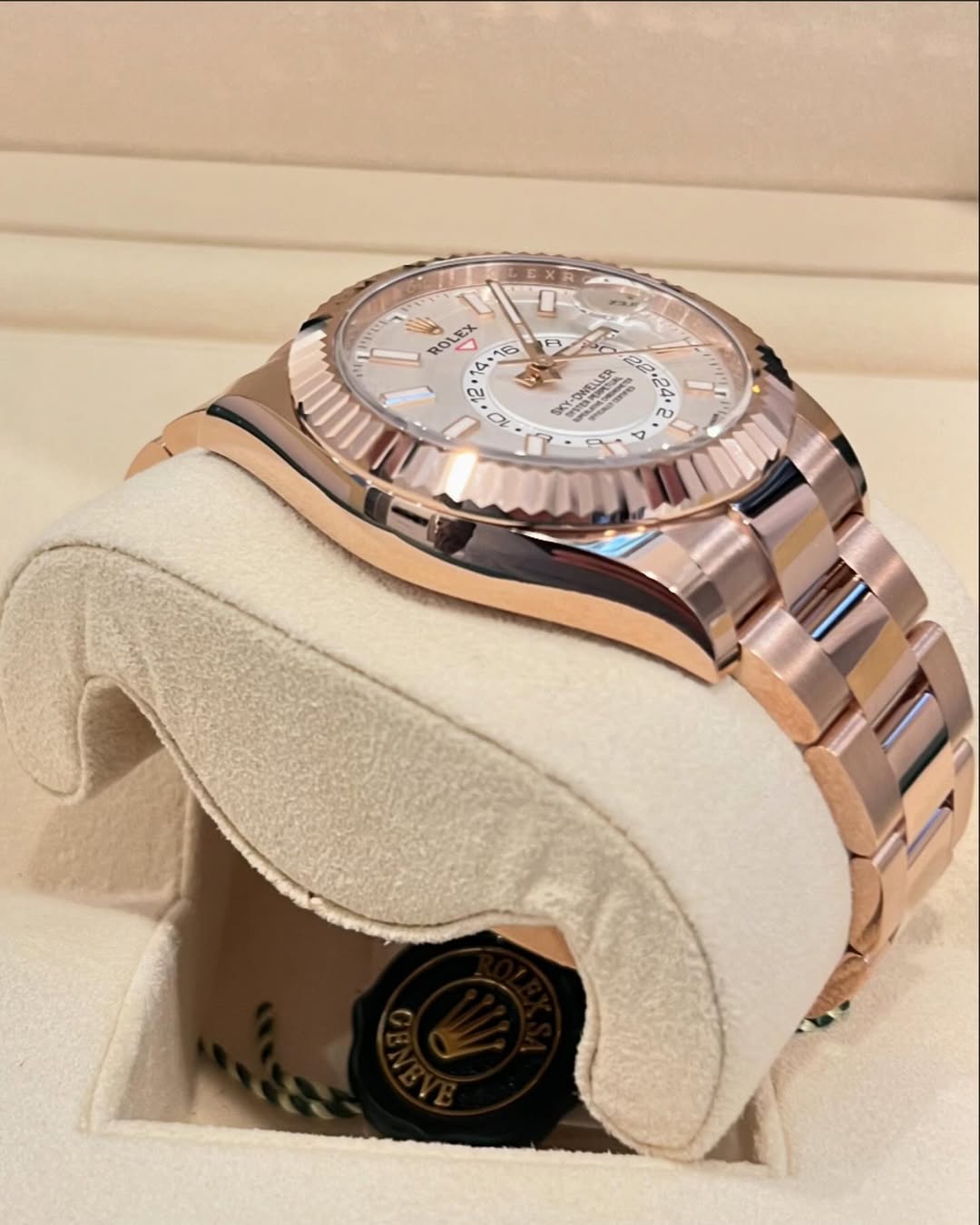 【Super Clone】ROLEX  Sky-Dweller 42mm 336935-0003/0007 Rose Gold White Dial Oyster