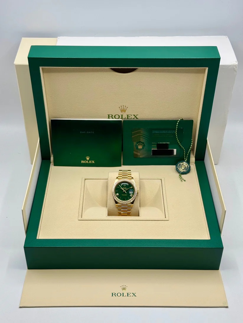 【Super Clone】ROLEX Day-Date 40mm 228398TBR-0039 Green Dial President Watch