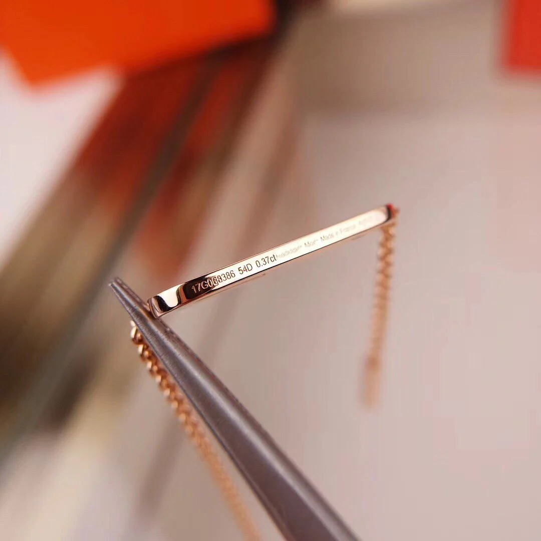 Regalia jewelryHM FIRE PIG NOSE NECKLACE TRENDY STREET