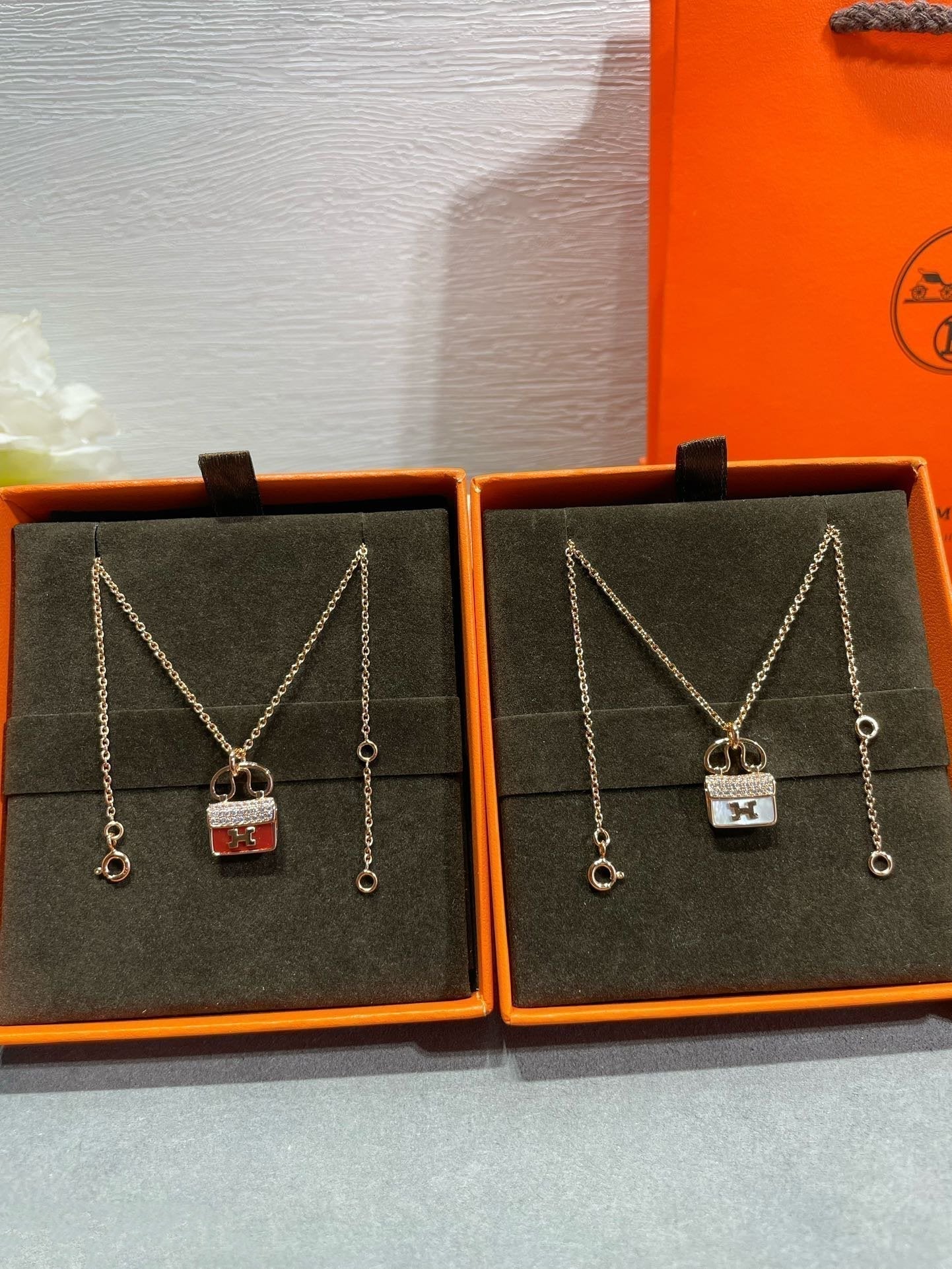 Regalia jewelryH CIRCE MOISSANITE PENDANT NECKLACE GOLD