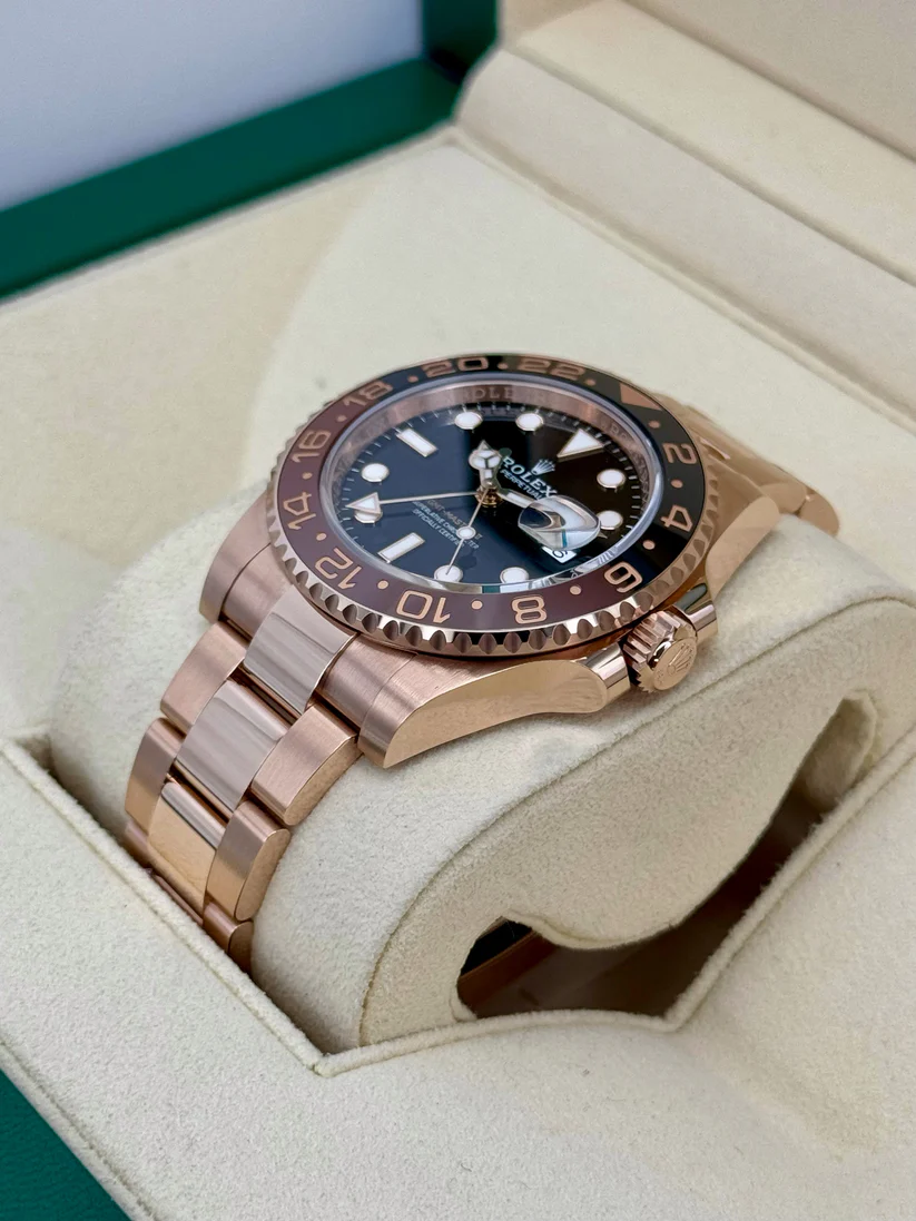 【Super Clone】ROLEX GMT-Master II 126715chnr-0001 40mm