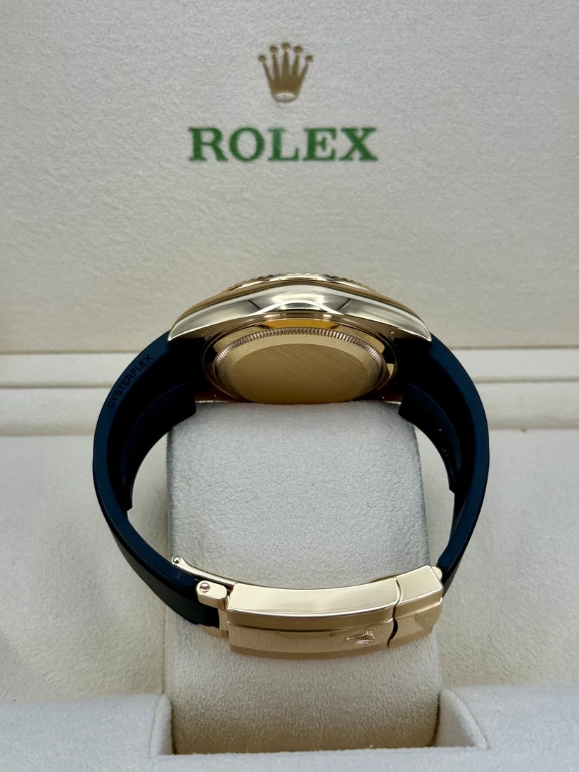 【Super Clone】ROLEX Sky-Dweller 42mm Yellow Gold Champagne Dial Oysterflex - 336238