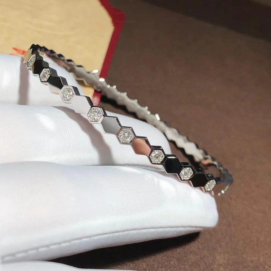 Regalia jewelryBEE LOVE SILVER DIAMOND BRACELET