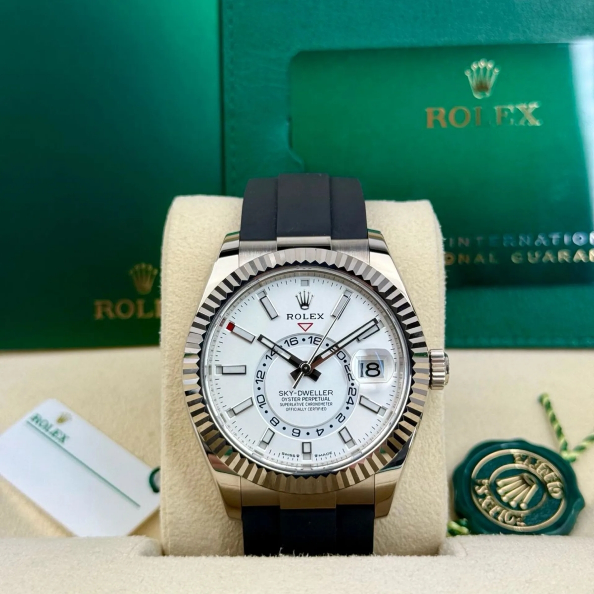 【Super Clone】ROLEX Sky-Dweller 42mm White Gold White Dial Oysterflex - 336239