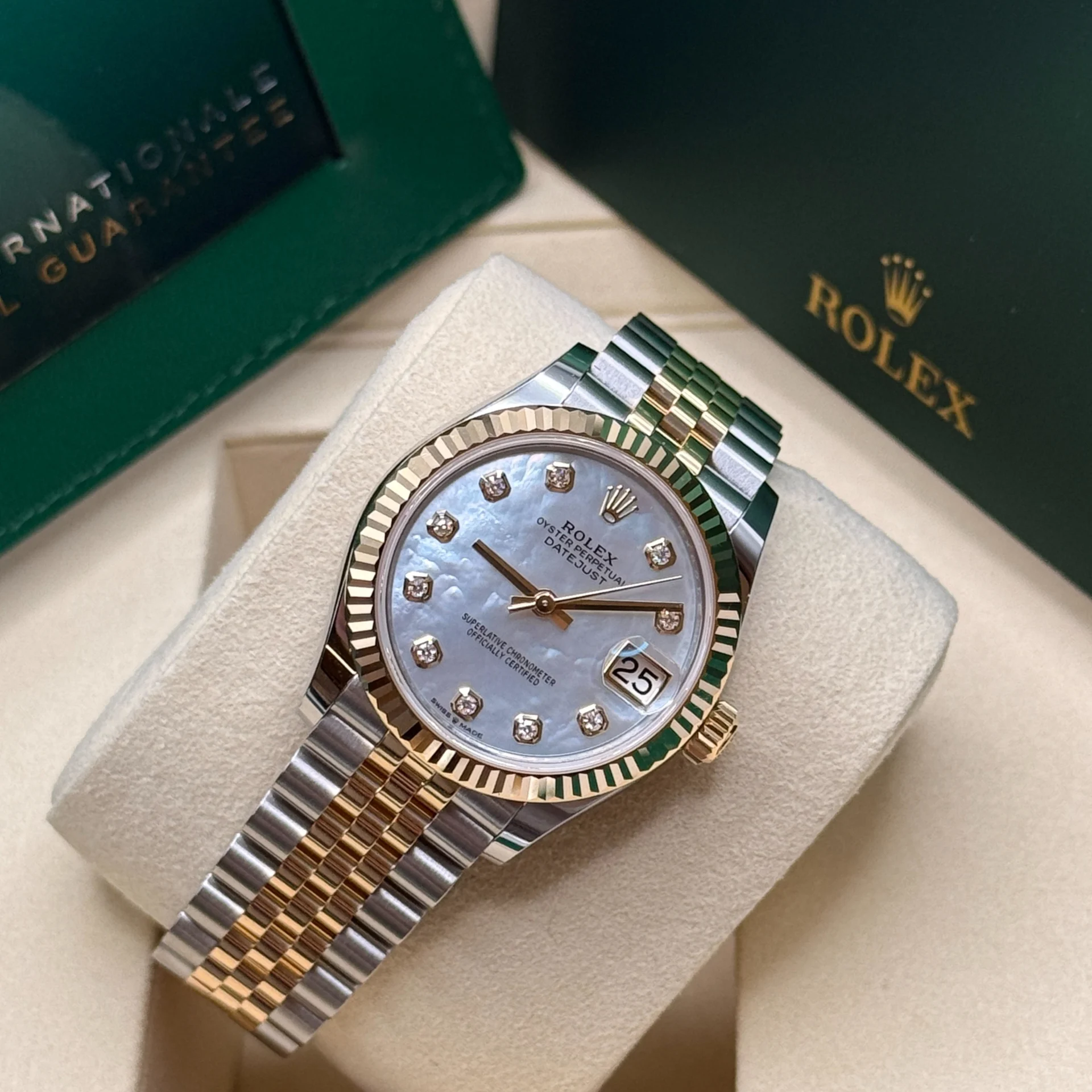 【Super Clone】RLX Datejust m278273-0027/0028 31mm White Mother-of-Pearl Dial Stainless Steel and Yellow Gold Oyster Watch
