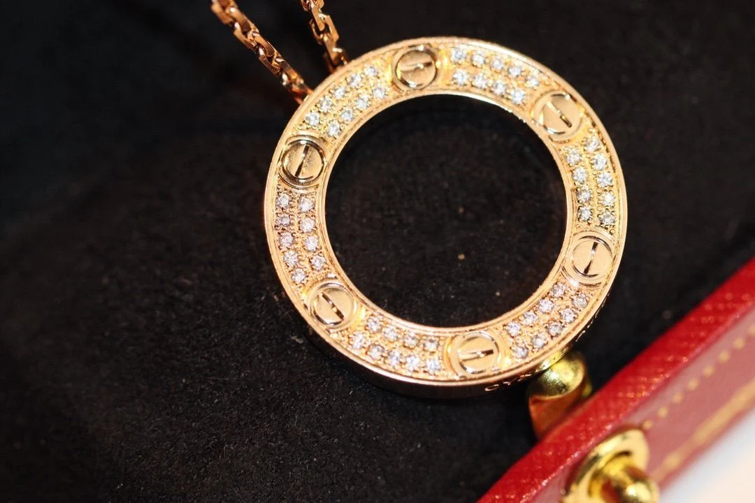 Regalia jewelryLOVE NECKLACE ADJUSTABLE ROSE GOLD