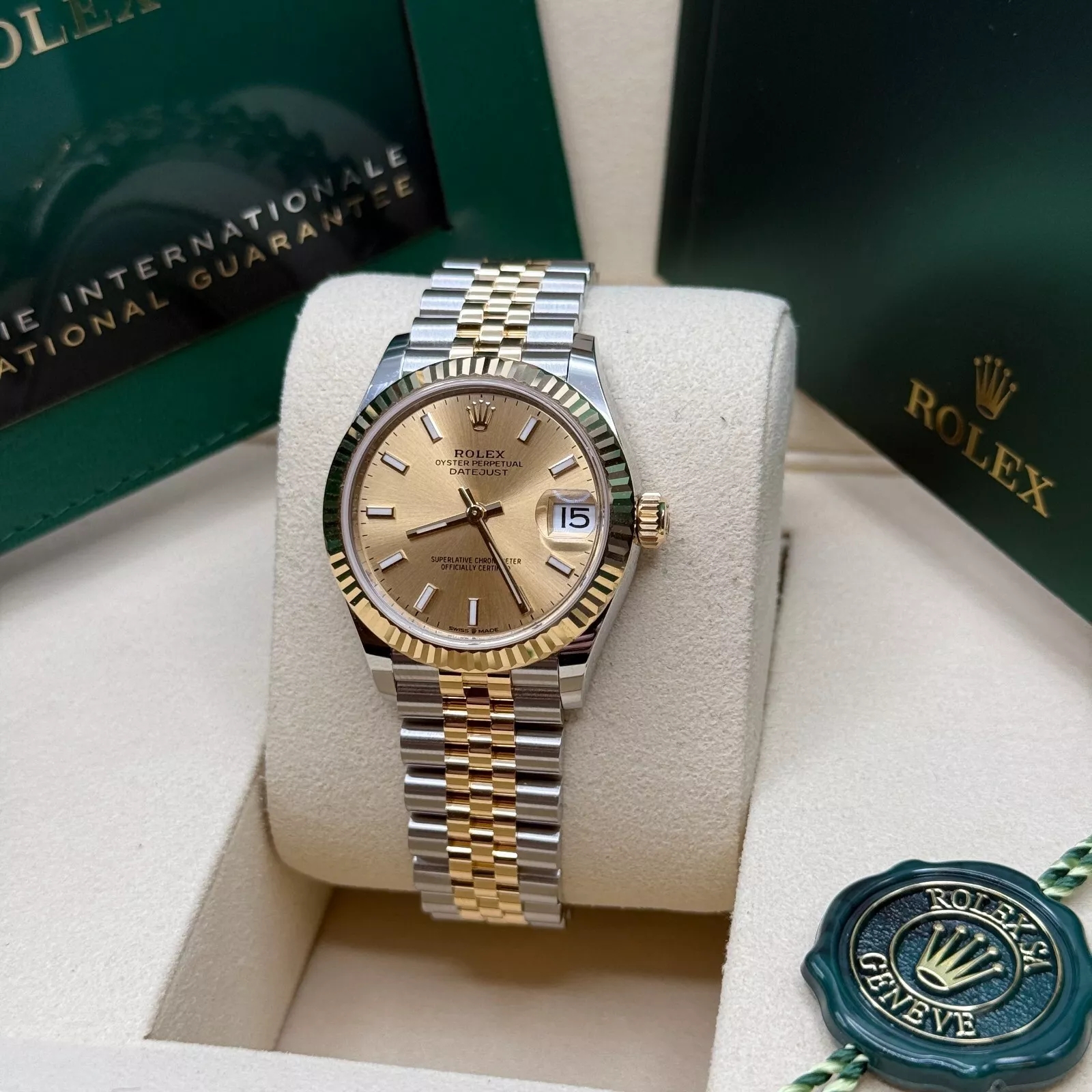 【Super Clone】ROLEX Datejust m278273-0013/0014 31mm Champagne Dial Stainless Steel and Yellow Gold Oyster Watch
