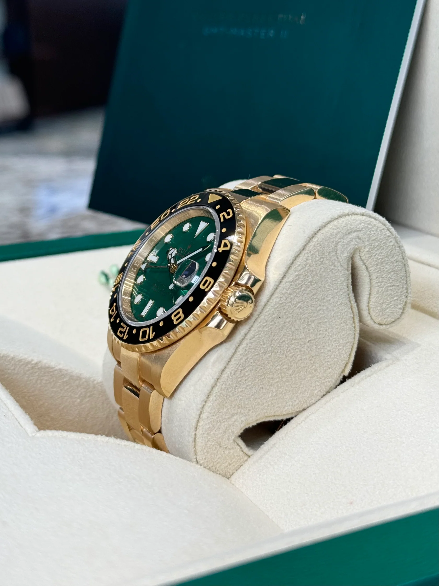 【Super Clone】ROLEX GMT Master II 116718gso 40mm