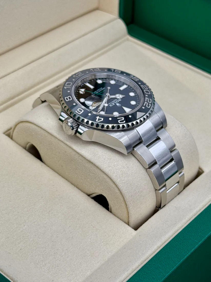 【Super Clone】ROLEX GMT-Master II 126710grnr-0003/0004 40mm