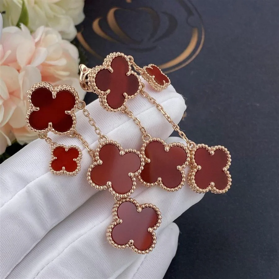 Regalia jewelryCLOVER EARRINGS CARNELIAN 4 MOTIFS PINK GOLD