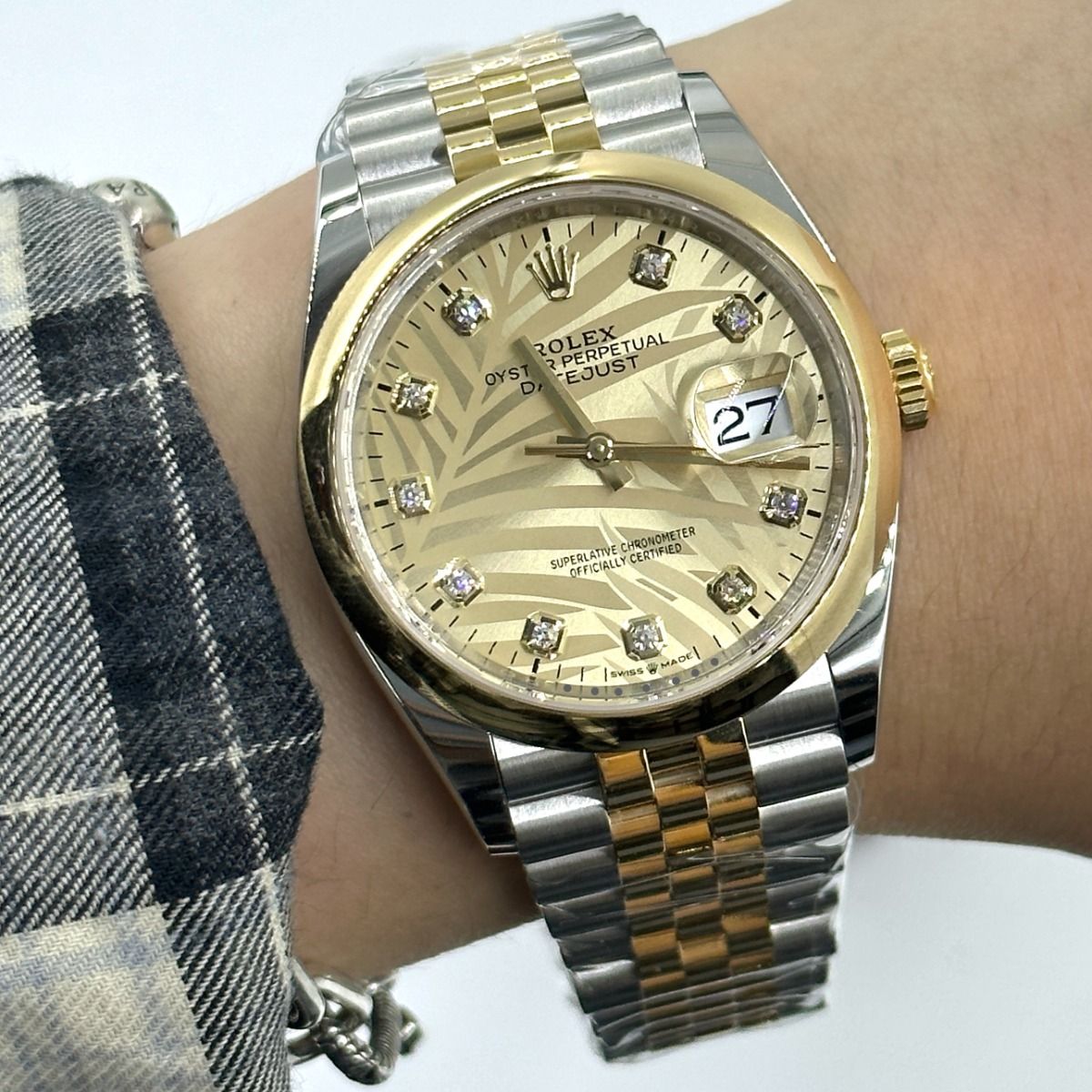 【Super Clone】ROLEX  Datejust 36mm 126203 Golden Fluted Dial Domed Bezel Oyster Bracelet