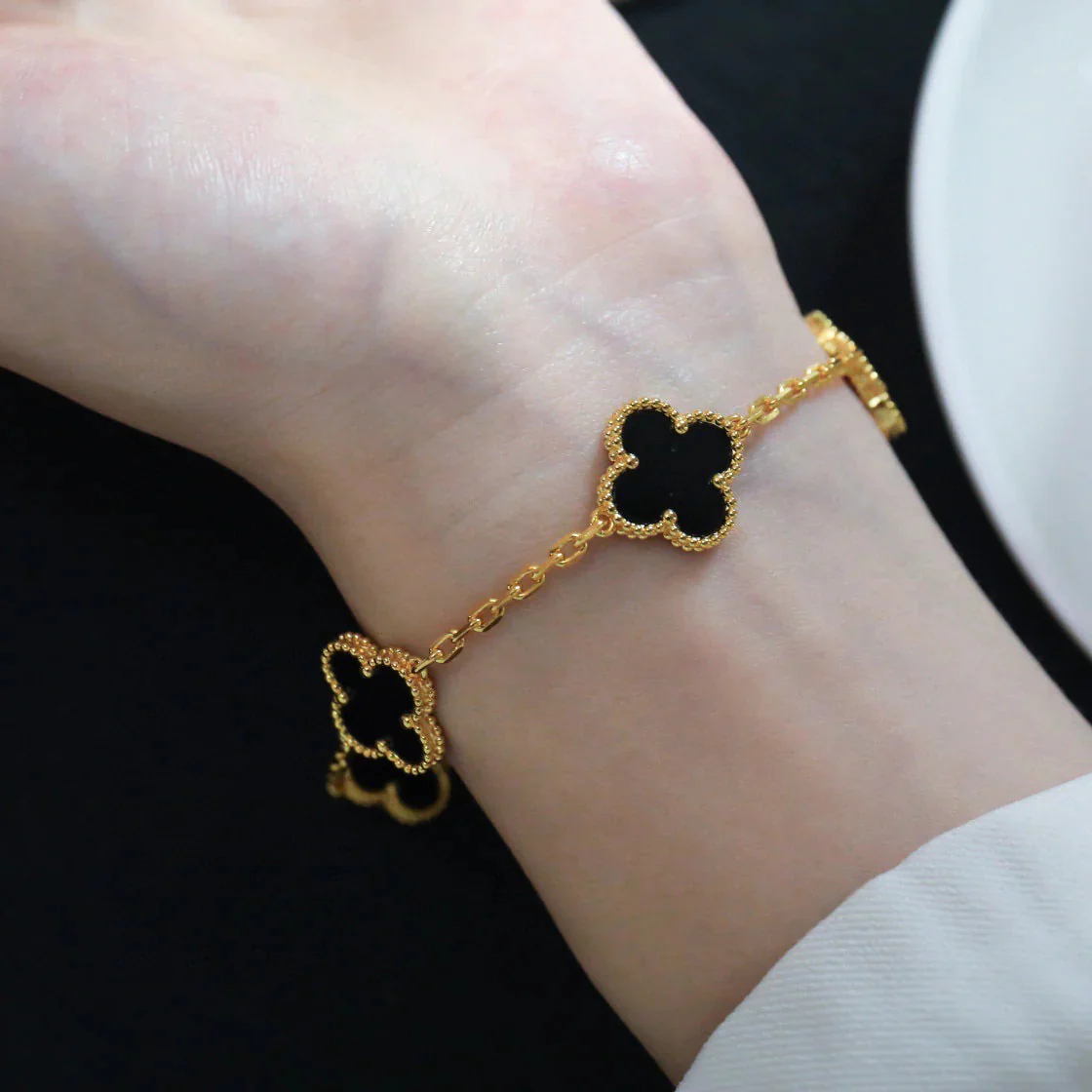 Regalia jewelryCLOVER  5 MOTIFS BLACK ONYX BRACELET