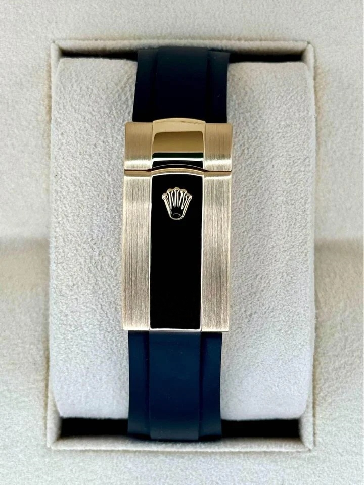 【Super Clone】ROLEX  Sky-Dweller 42mm Yellow Gold Black Dial Oysterflex - 336238