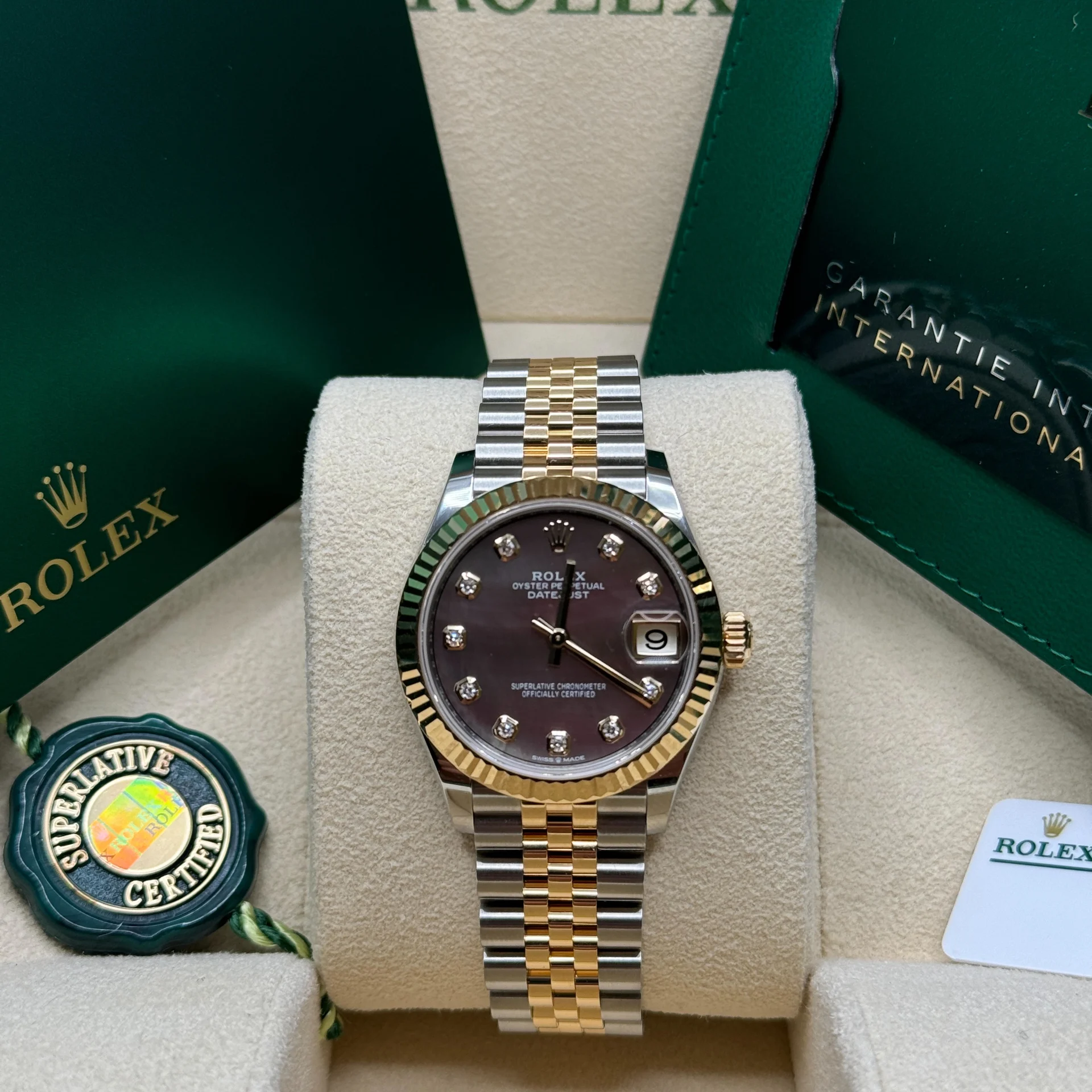 【Super Clone】ROLEX Datejust m278273-0023/0024 31mm Black Mother-of-Pearl Dial Stainless Steel and Yellow Gold Oyster Watch