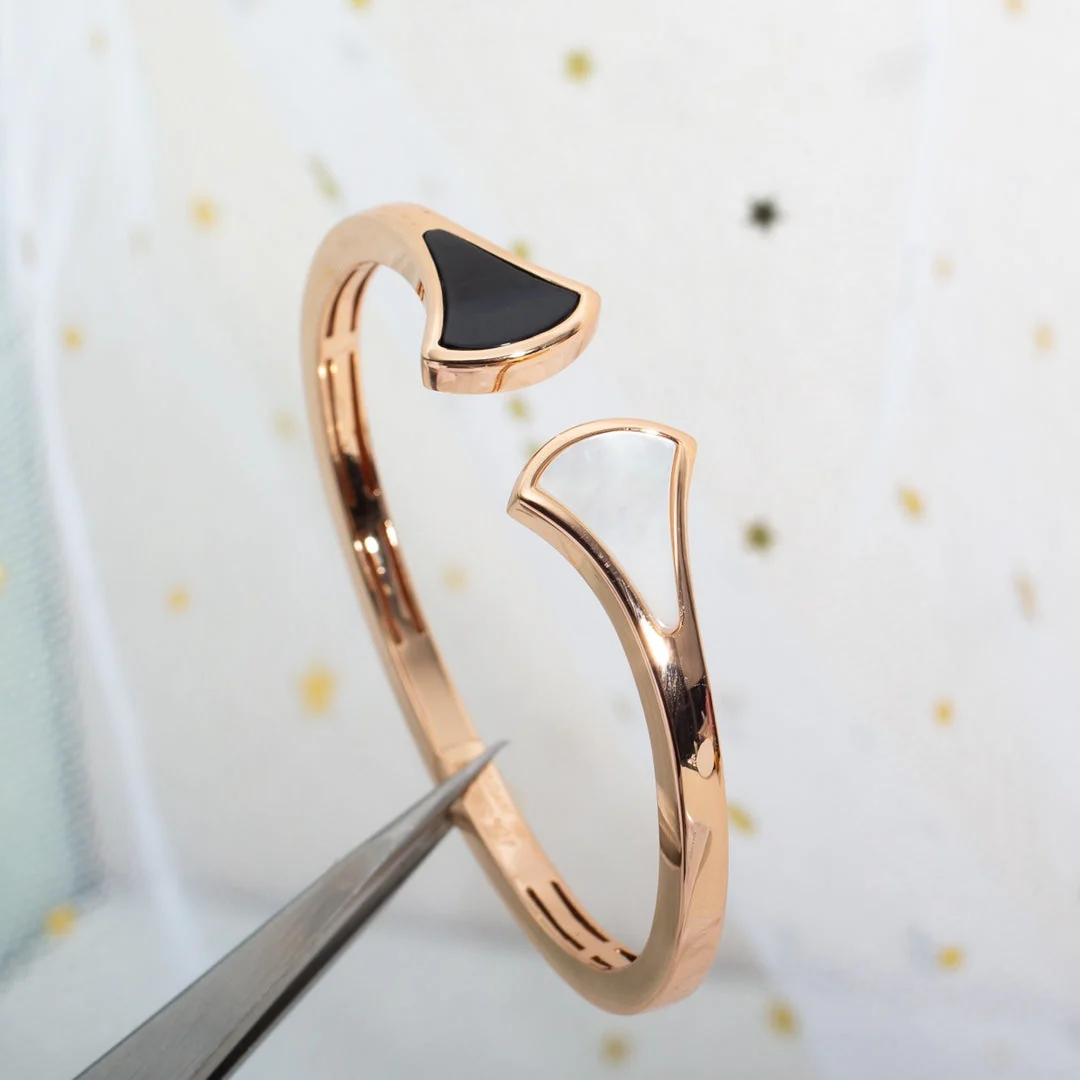 Regalia jewelryDREAM BRACELET OPEN PINK GOLD MOP