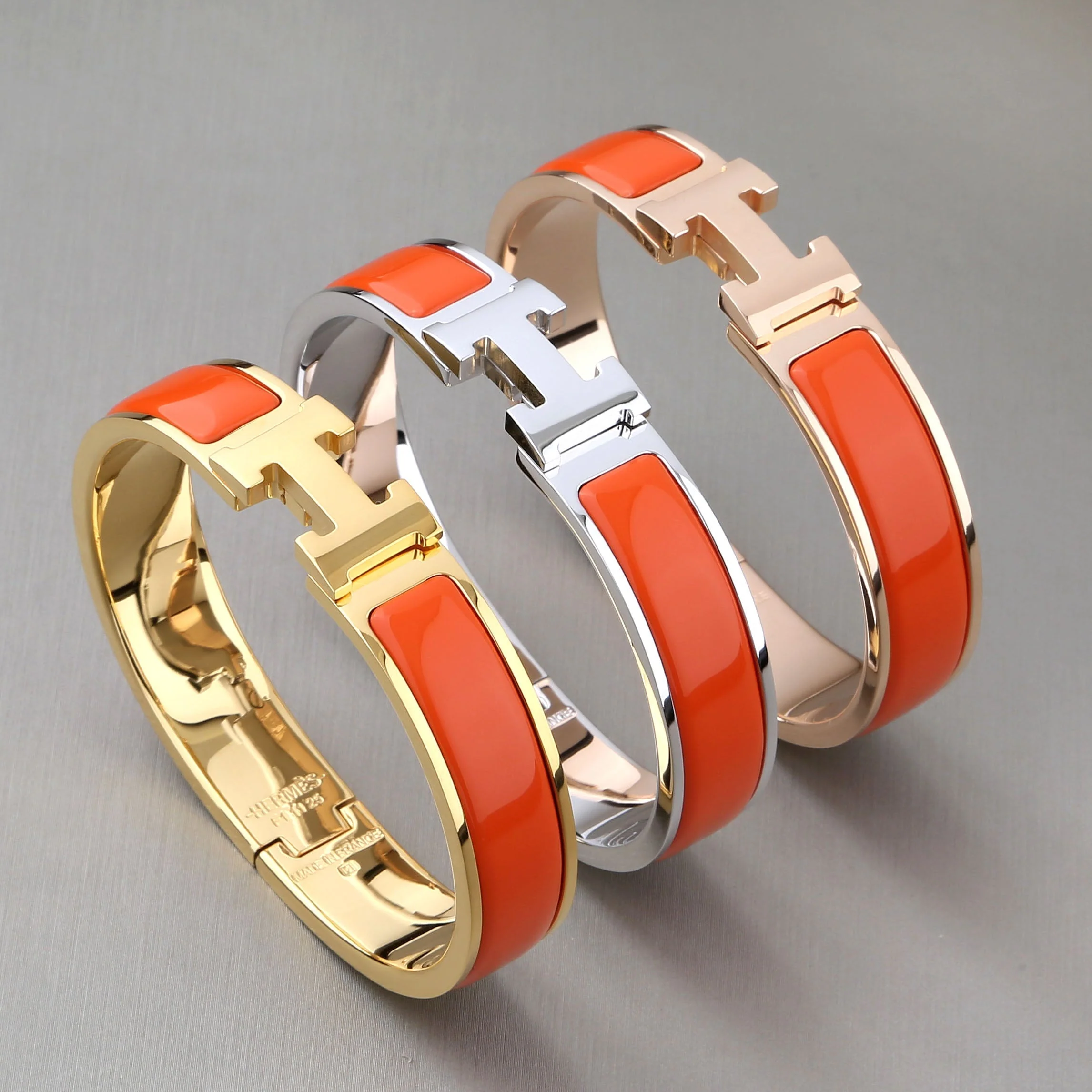 Regalia jewelryH ORANGE BRACELET