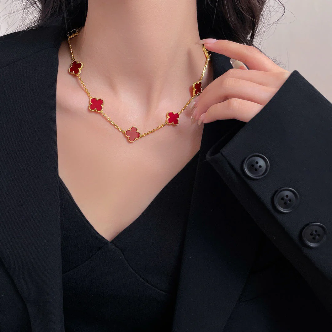 Regalia jewelryCLOVERS THE  10-MOTIFS CARNELIAN NECKLACE