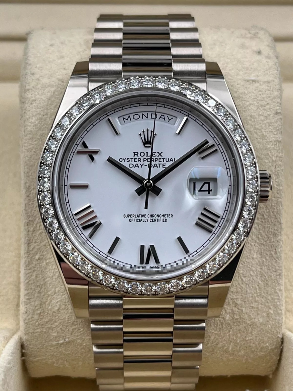 【Super Clone】ROLEX  Day-Date 40mm 228349RBR-0039 White Dial President Bracelet