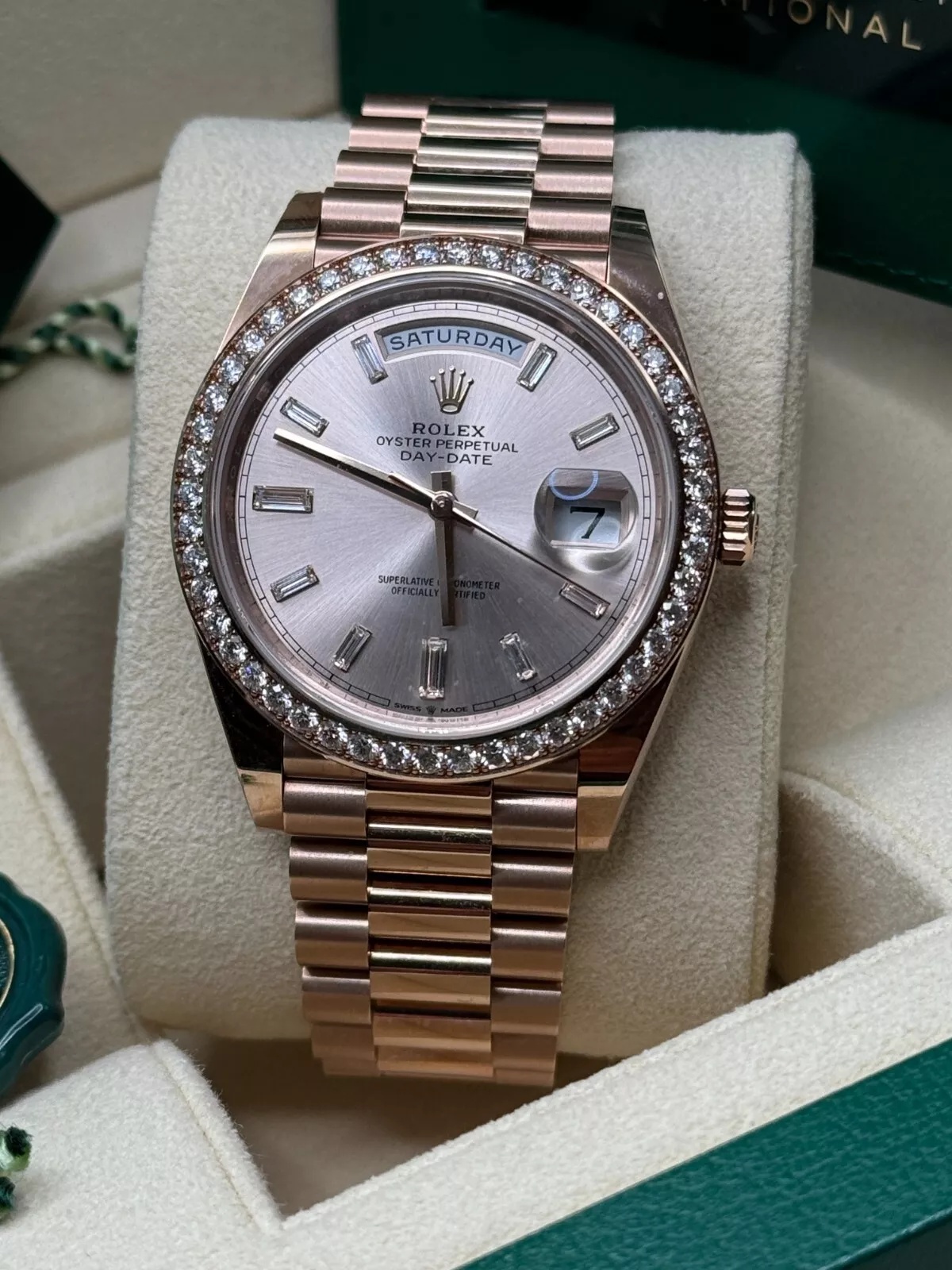 【Super Clone】ROLEX Day-Date 40mm Sundust Diamonds Dial 228345rbr-0007