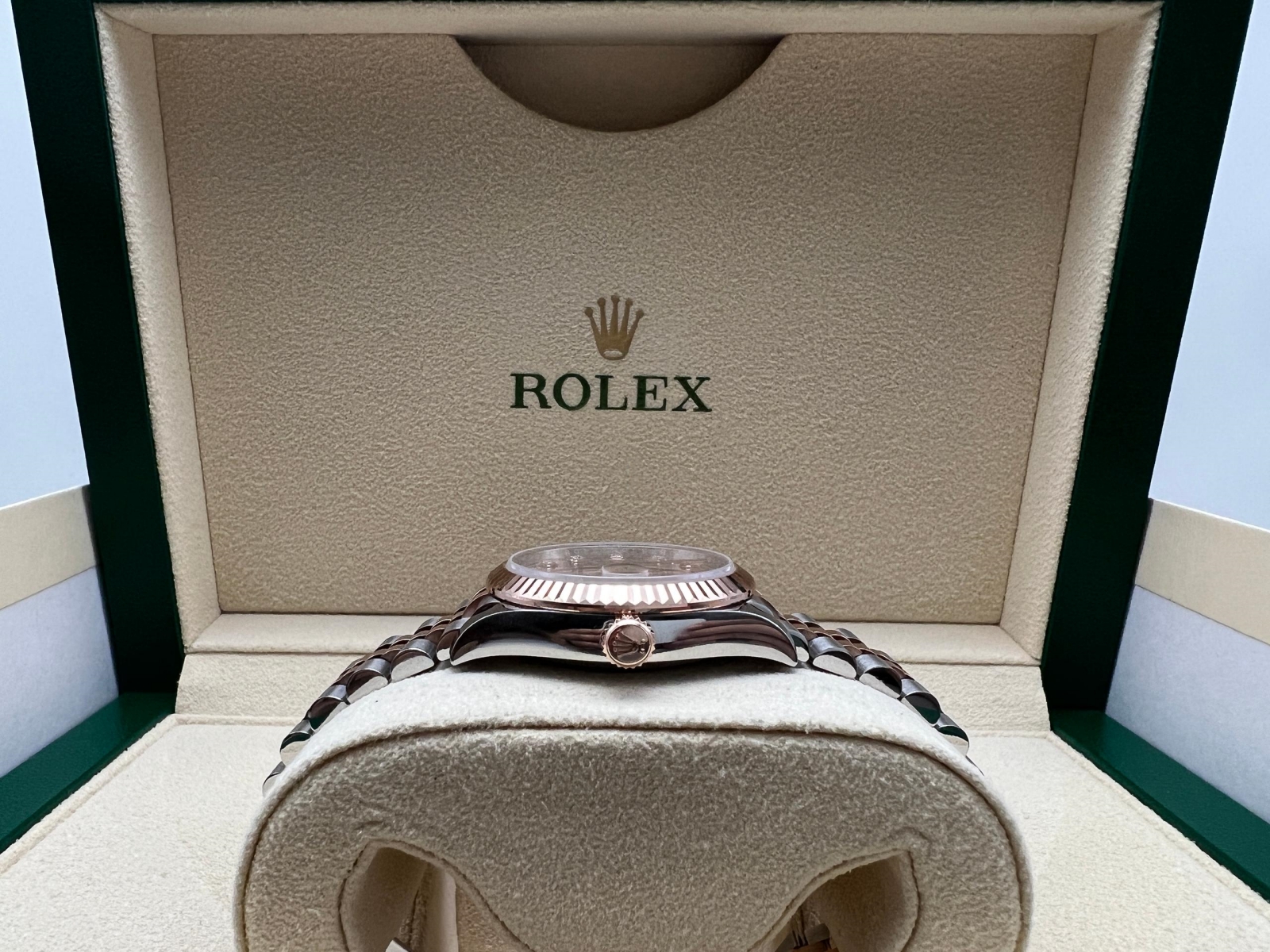 【Super Clone】ROLEX Datejust m278271-0023/0024 Rose 31mm Dial Oyster Bracelet Watch