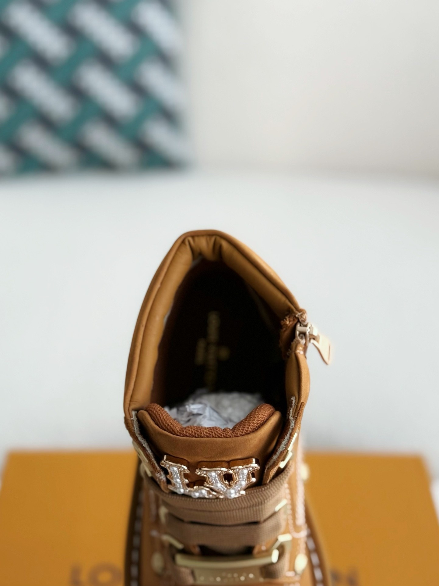 「#3717」LOUIS VUITTON Round toe lace-up boots