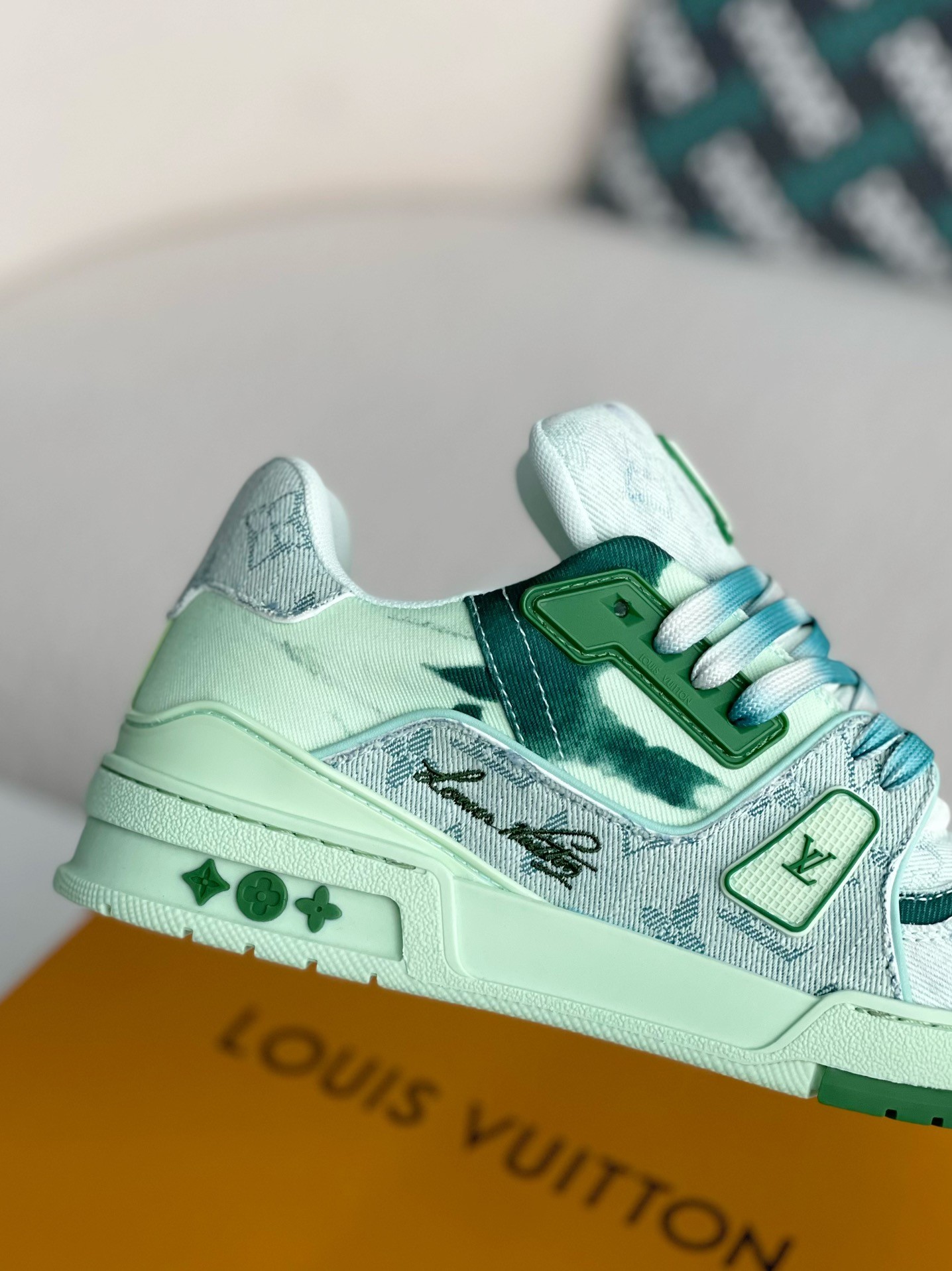 「#3174」LOUIS VUITTON SNEAKERS