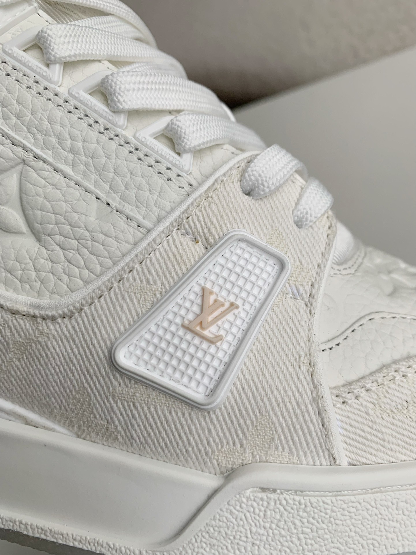 Louis Vuitton Trainer1A8FN8 Sneakers
