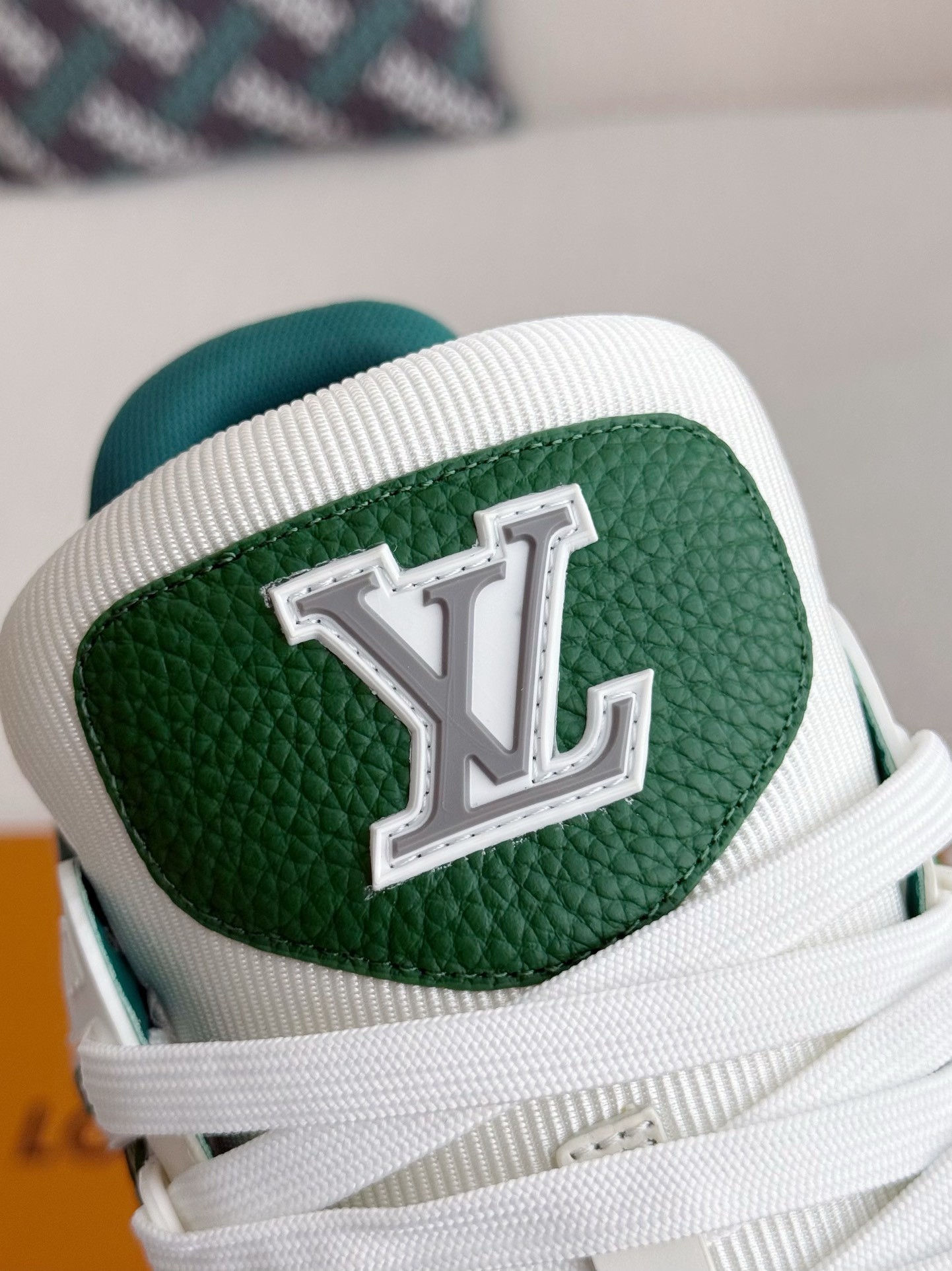 「#3876」 LOUIS VUITTON TRAINER SNEAKERS