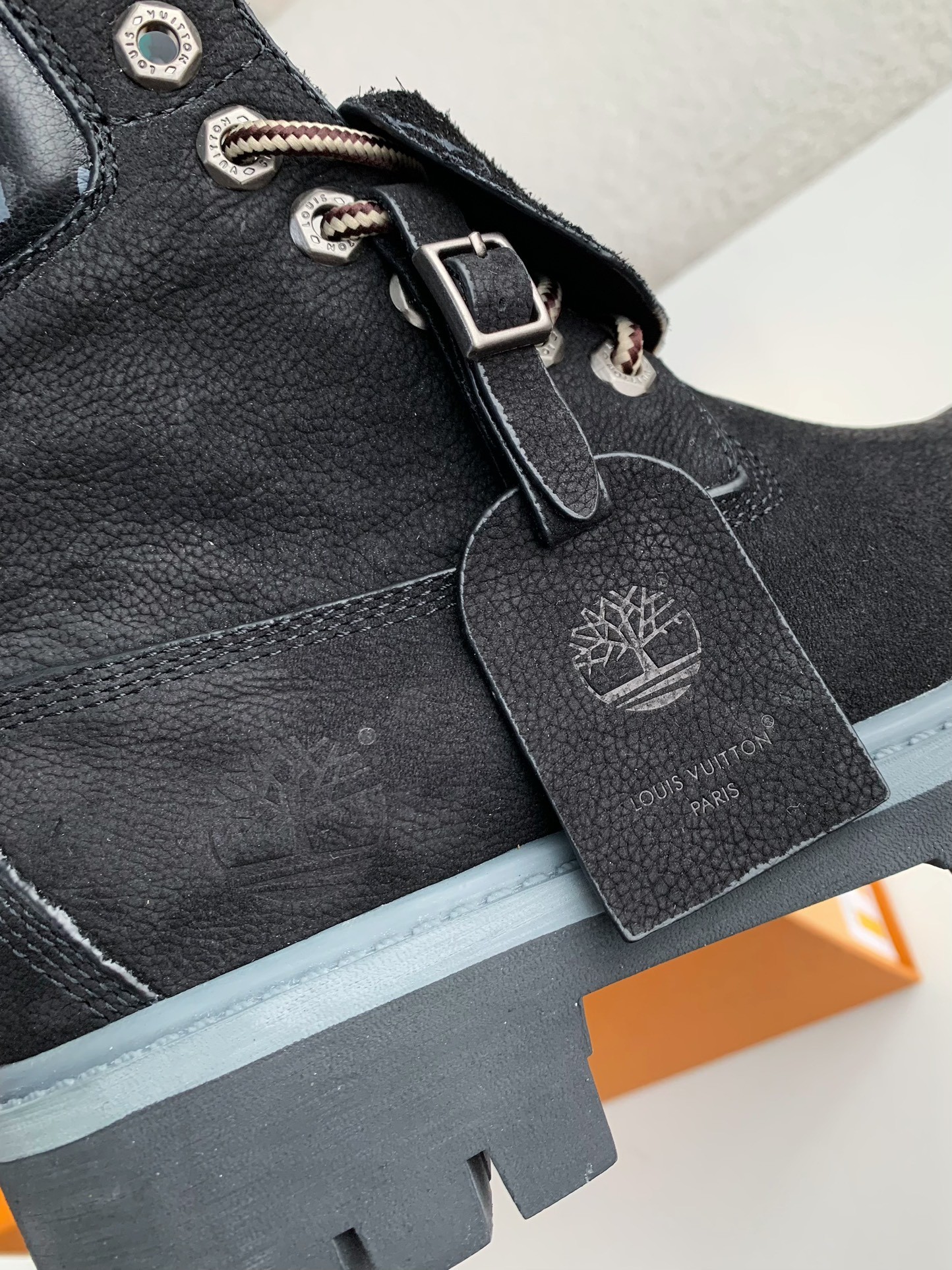 「#3575」louis vuitton & timberland Martin boots