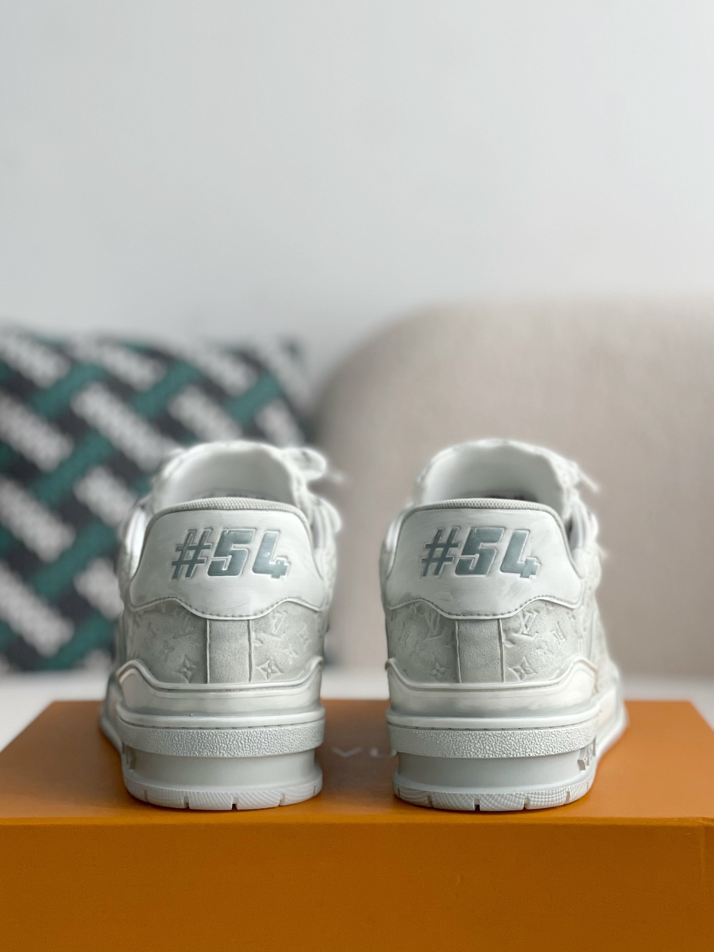 「#3566」 LOUIS VUITTON TRAINER SNEAKERS