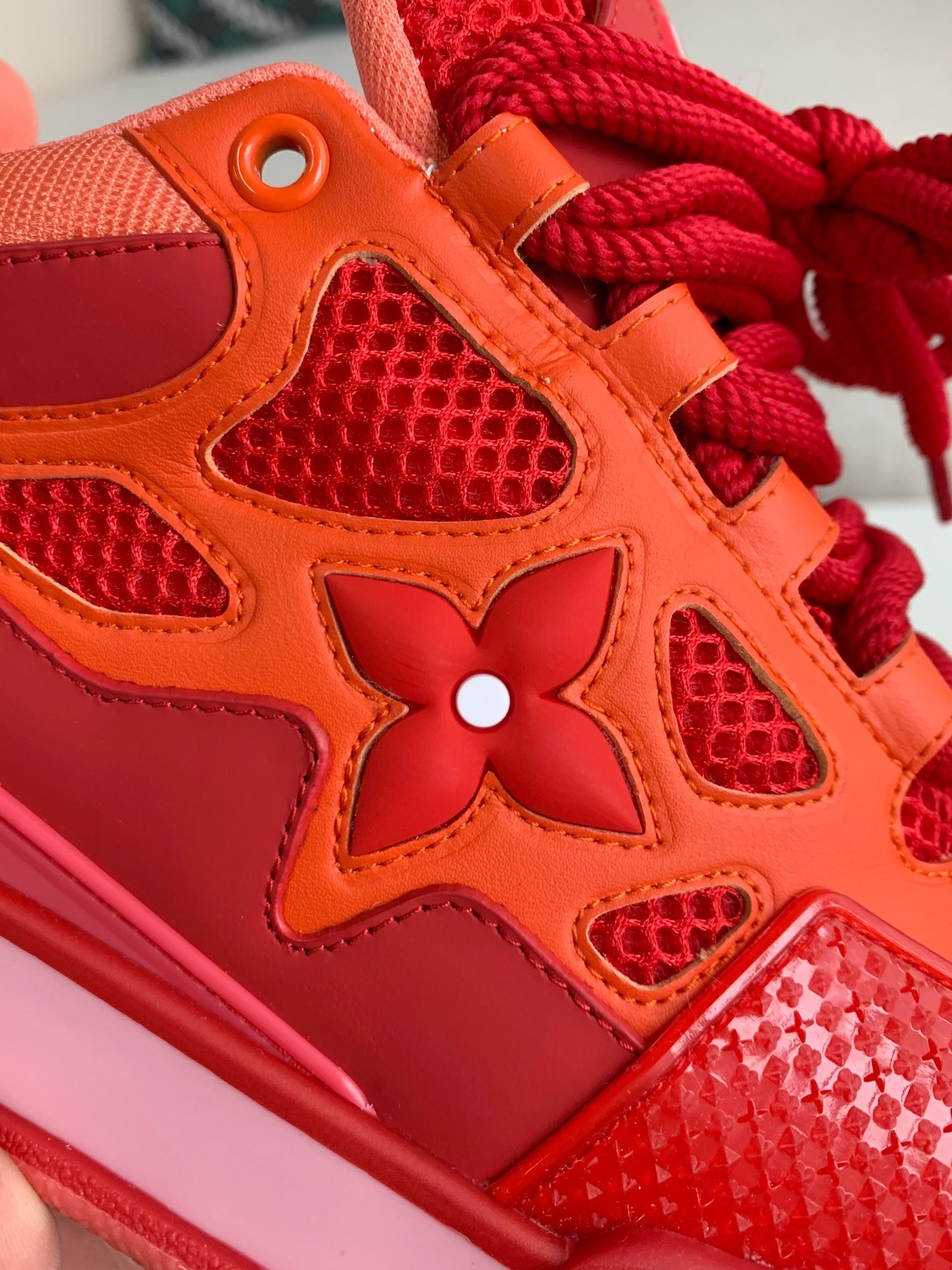 「#2994」LOUIS VUITTON SKATE SNEAKERS