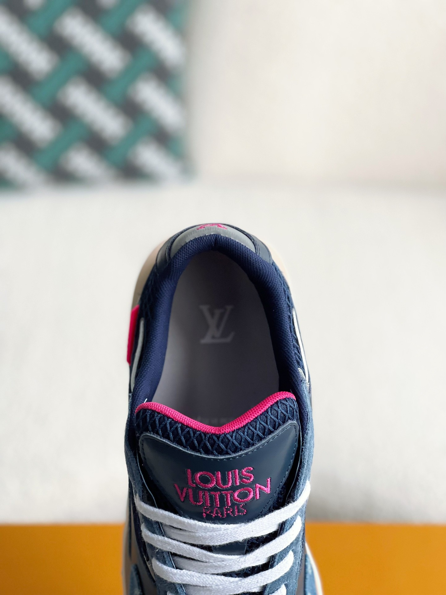 「#3259」LOUIS VUITTON Low-top running shoes