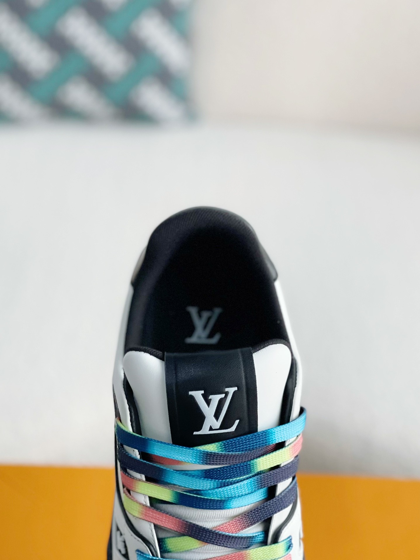 「#2978」LOUIS VUITTON SNEAKERS