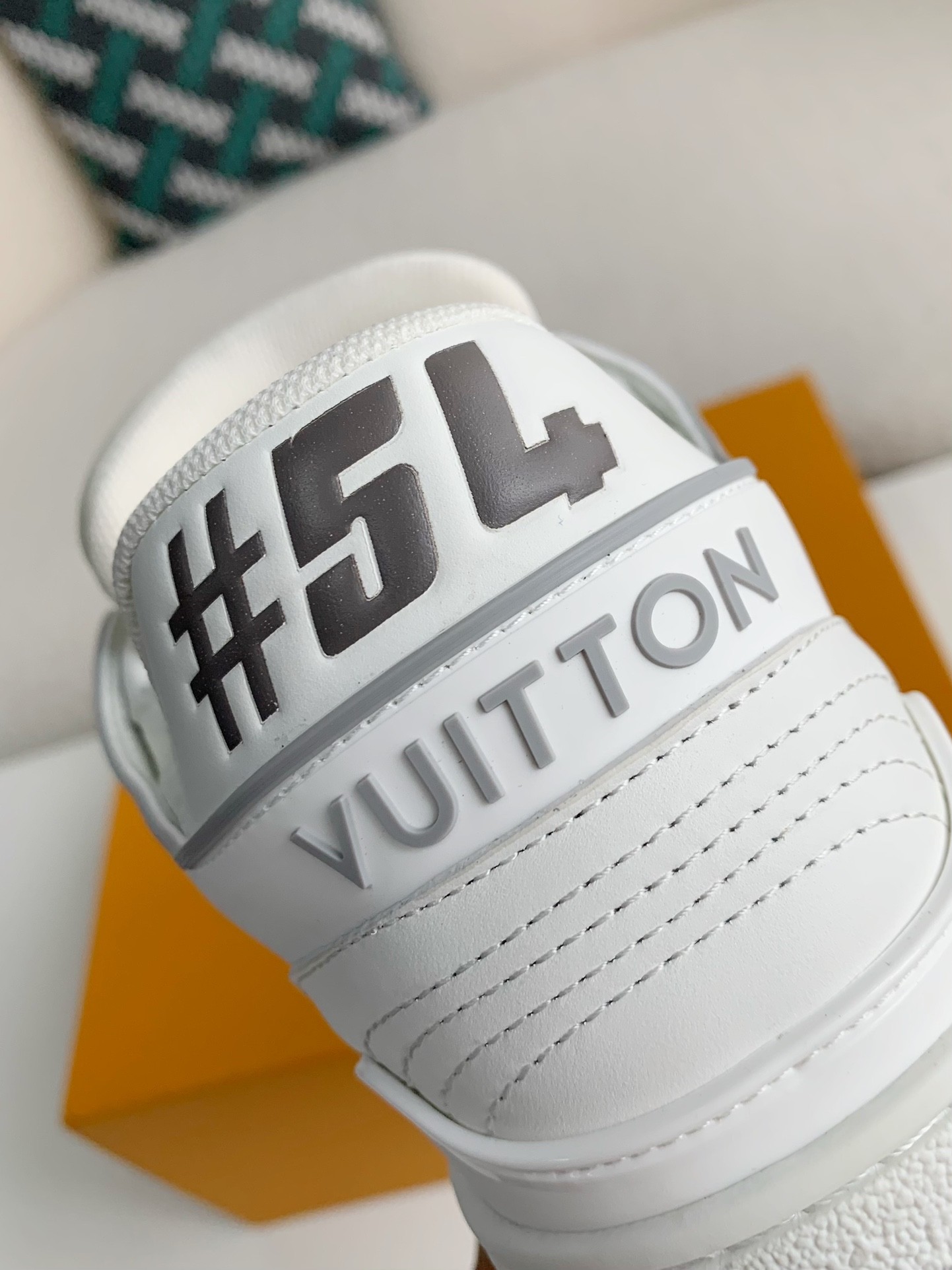 「#3051」LOUIS VUITTON SNEAKERS
